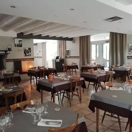 Hotel Chez Pierre D'Agos 3*