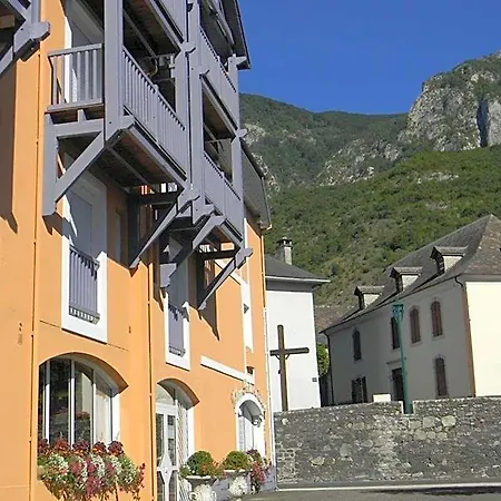 Hotel Hotel Chez Pierre D'Agos 3*