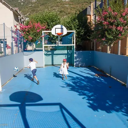 Chez Pierre D'agos Hotel 3*